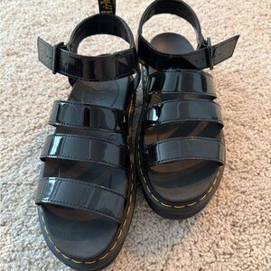 Women’s Blaire Dr Marten Black Sandal